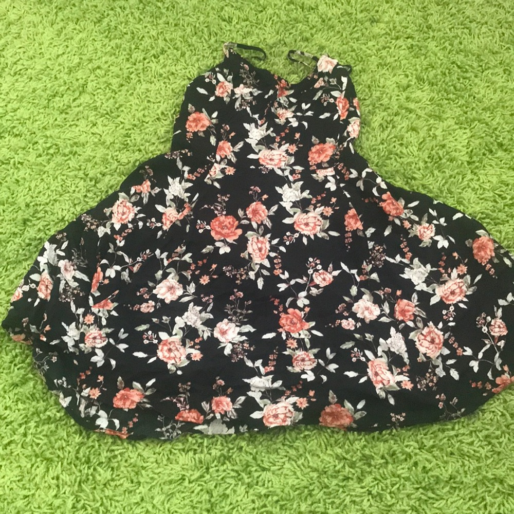Single piece items - Picture 2 of 4